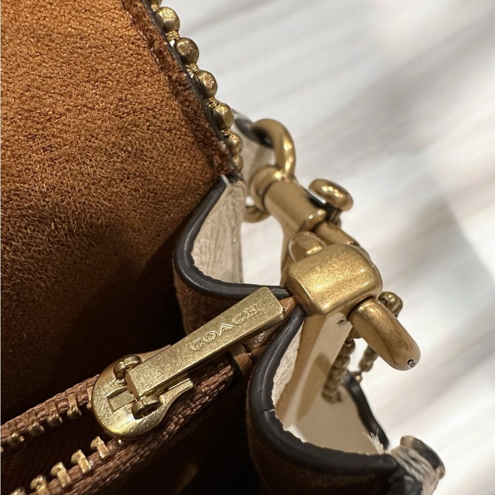 Coach Women's Polished Pebble Leather Tabby Shoulder Bag 26 Refresh - Picture 8 of 16
